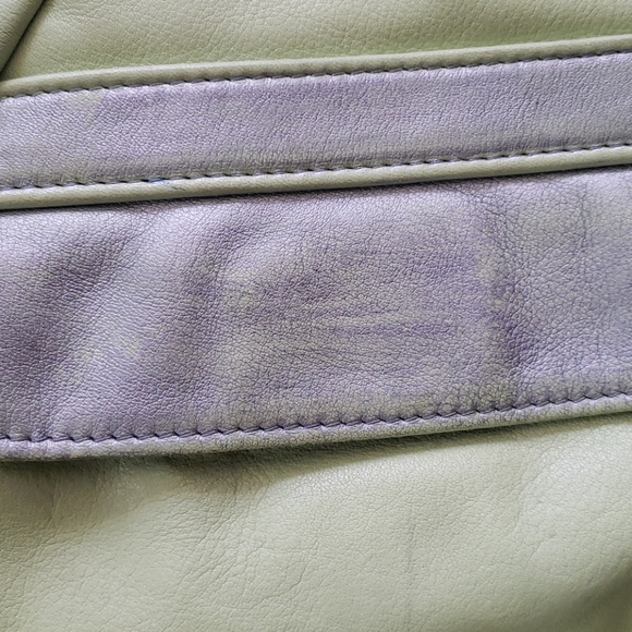 Ameri One Shoulder Sling Bag - Picture 3 of 8